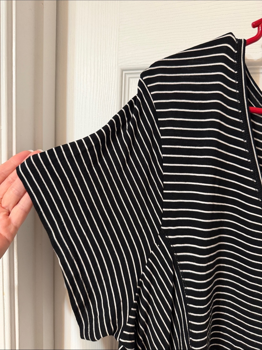 Avenue Black & White Striped V-Neck Short Sleeve Top - Picture 4 of 11